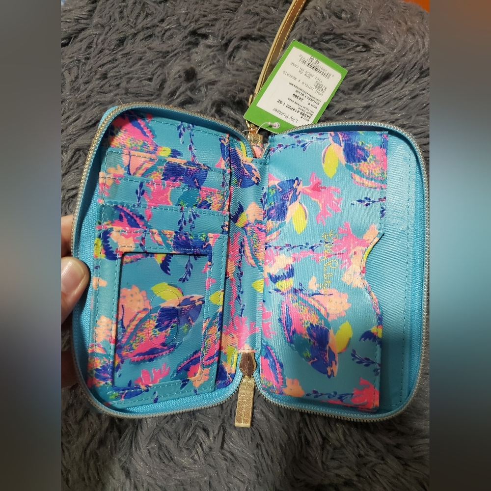 Lilly Pulitzer bundle accessories phone and travel jewelry case set - Picture 6 of 10